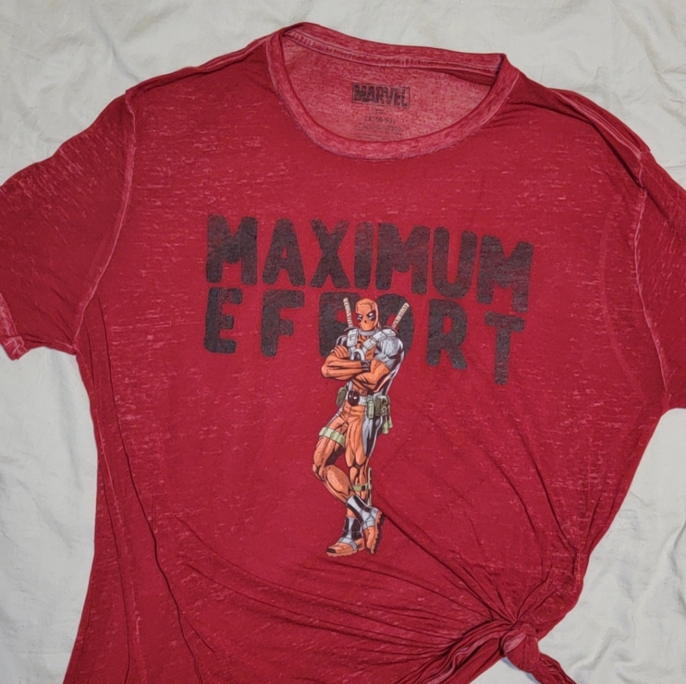 Womens Deadpool T-shirt